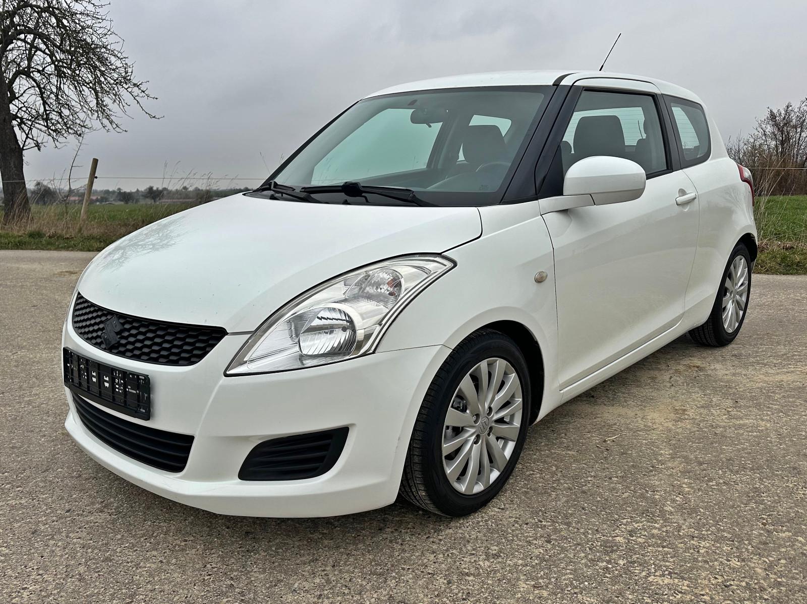 Suzuki Swift Tüv+Au Neu Scheckheft Klima 8 xBereift