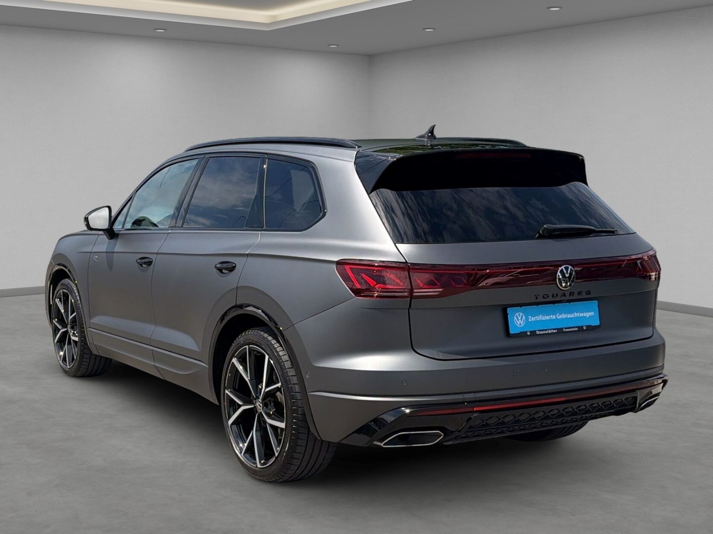 Volkswagen Touareg 3,0 V6 TDI R-Line 4Mot Matrix AHK Pano S foto 2