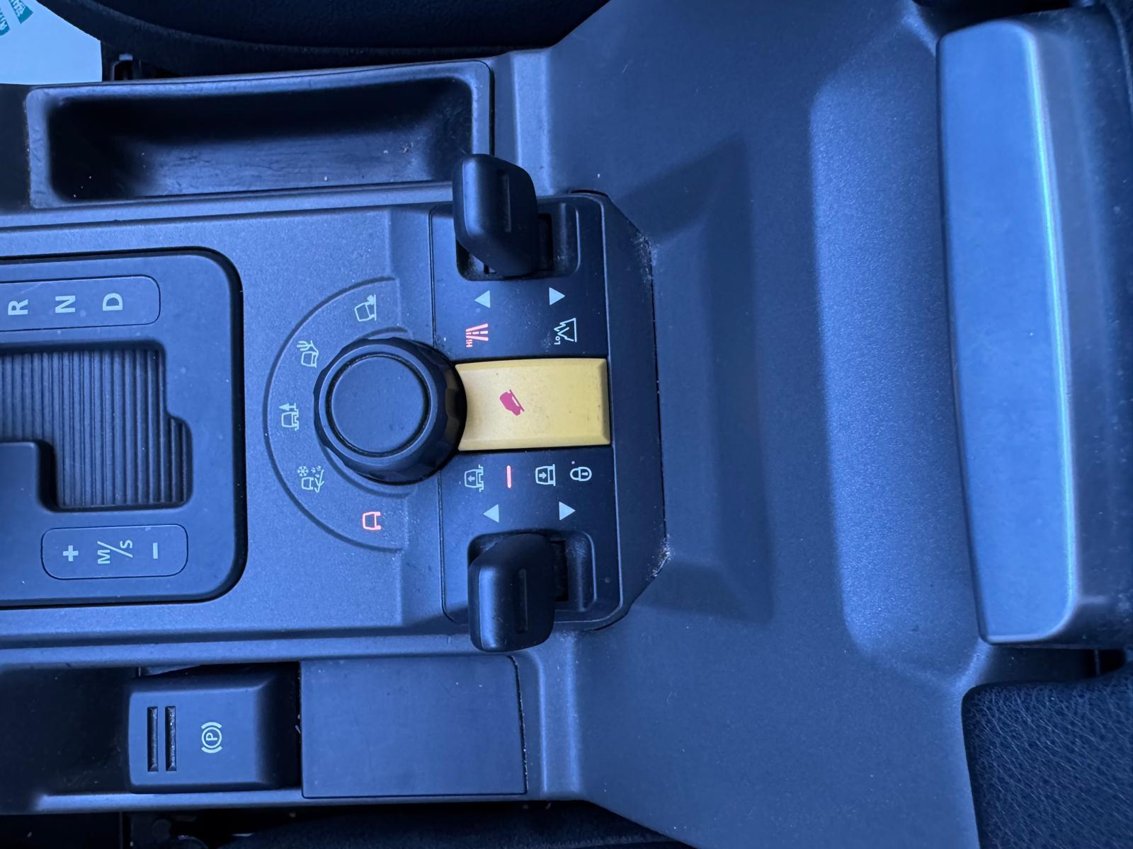 Land Rover Discovery 2006 — photo 10