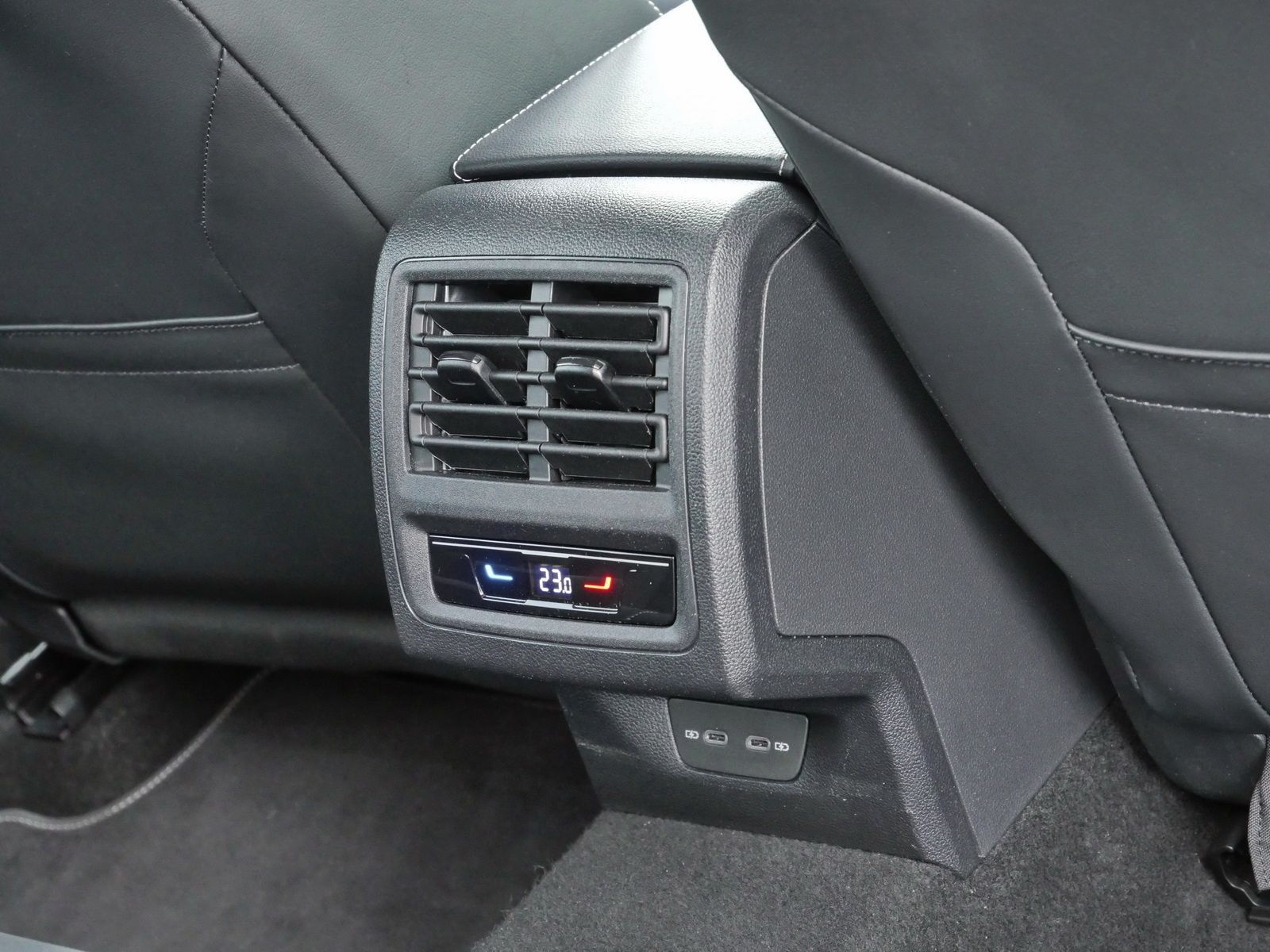 Volkswagen Golf - Bild 17