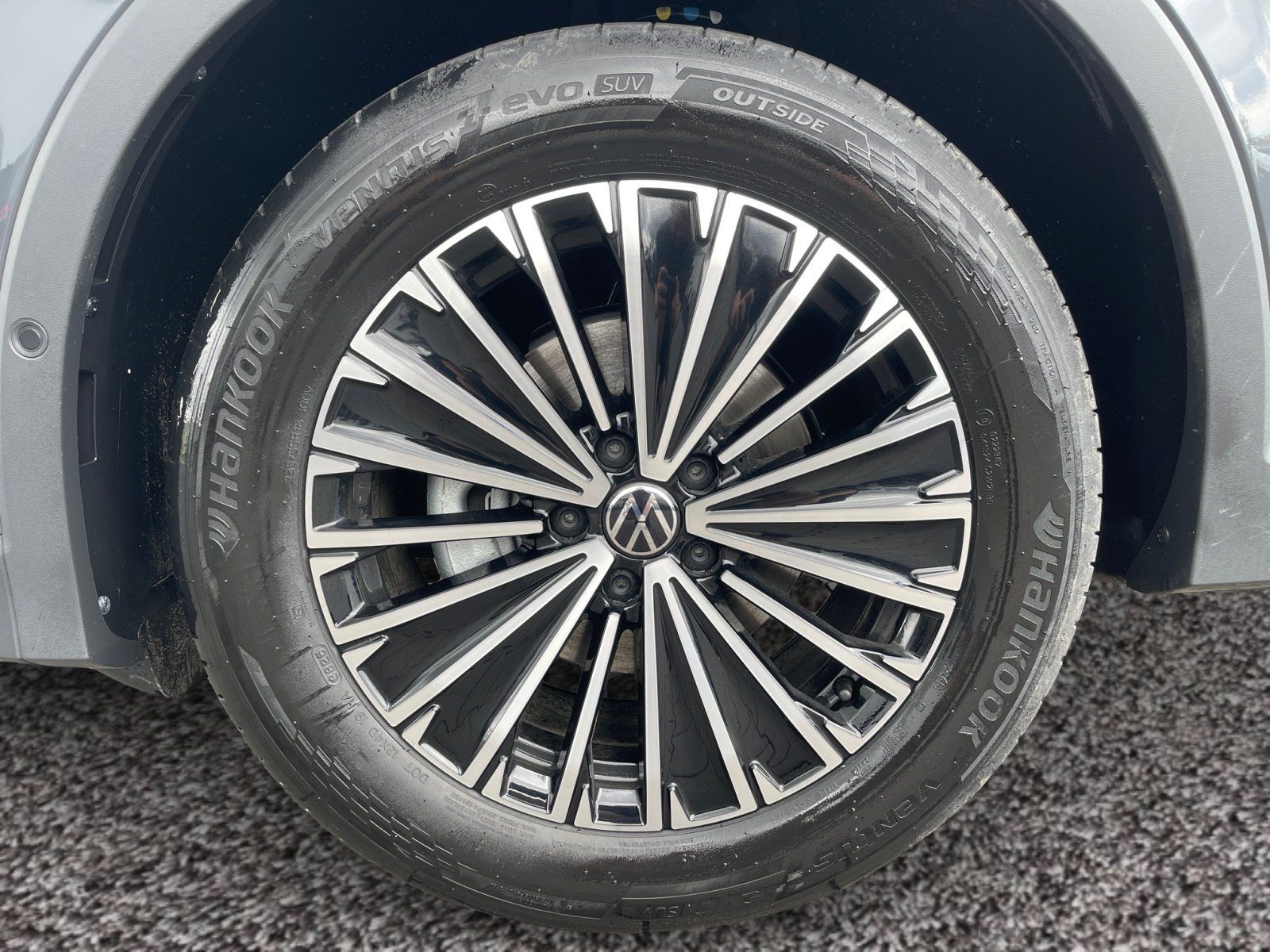 Volkswagen Tiguan - Bild 8