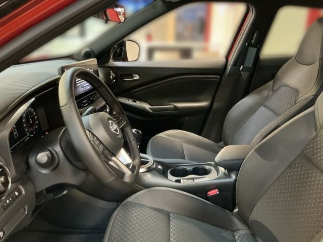 Fahrzeugabbildung Nissan JUKE 1.0 DIG-T 114 PS 6MT N-CONNECTA Winter II B
