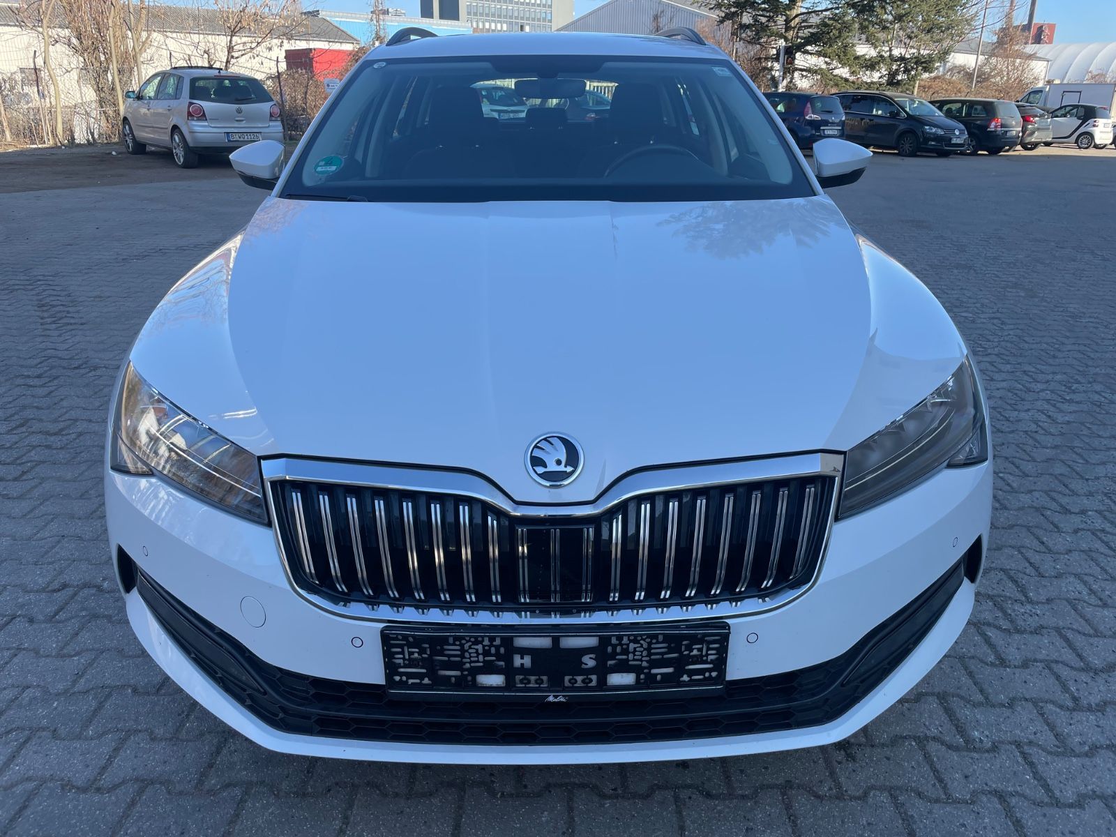 Skoda Superb Combi imagem 2
