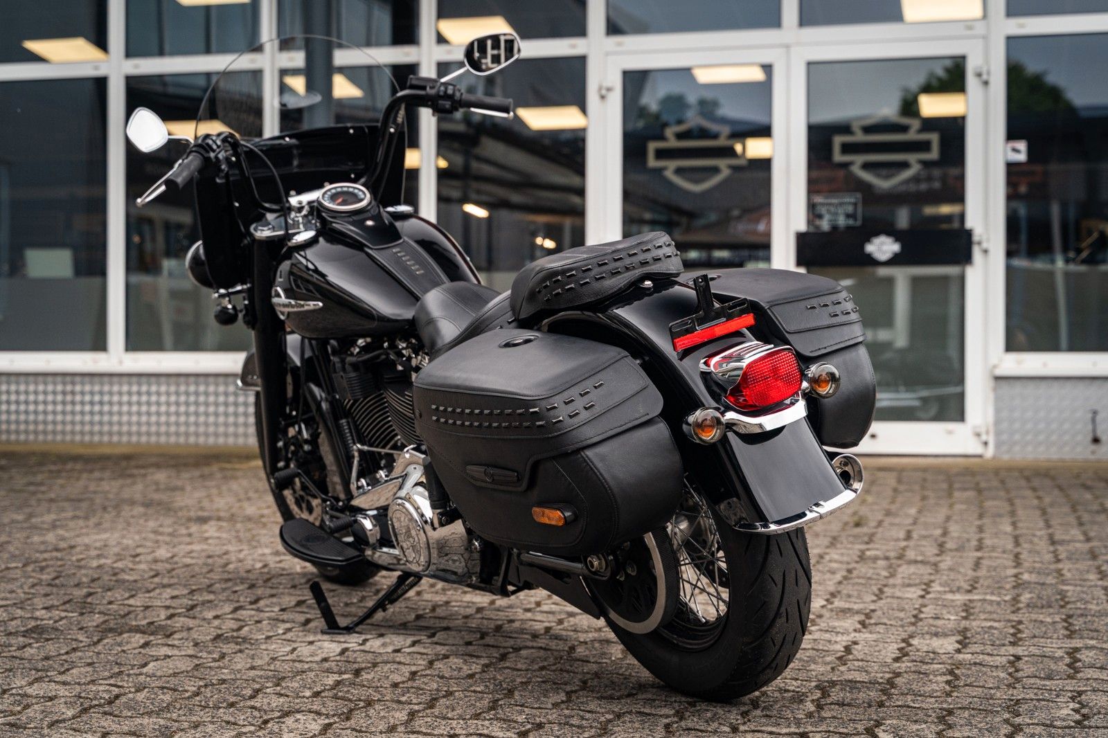 Fahrzeugabbildung Harley-Davidson Softail Heritage 114 FLHCS - STAGE II. SE-TORQUE