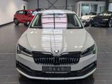 Skoda Superb Combi 2.0 TDI 4x4 DSG Scout 8-fach - Skoda: Combi Scout