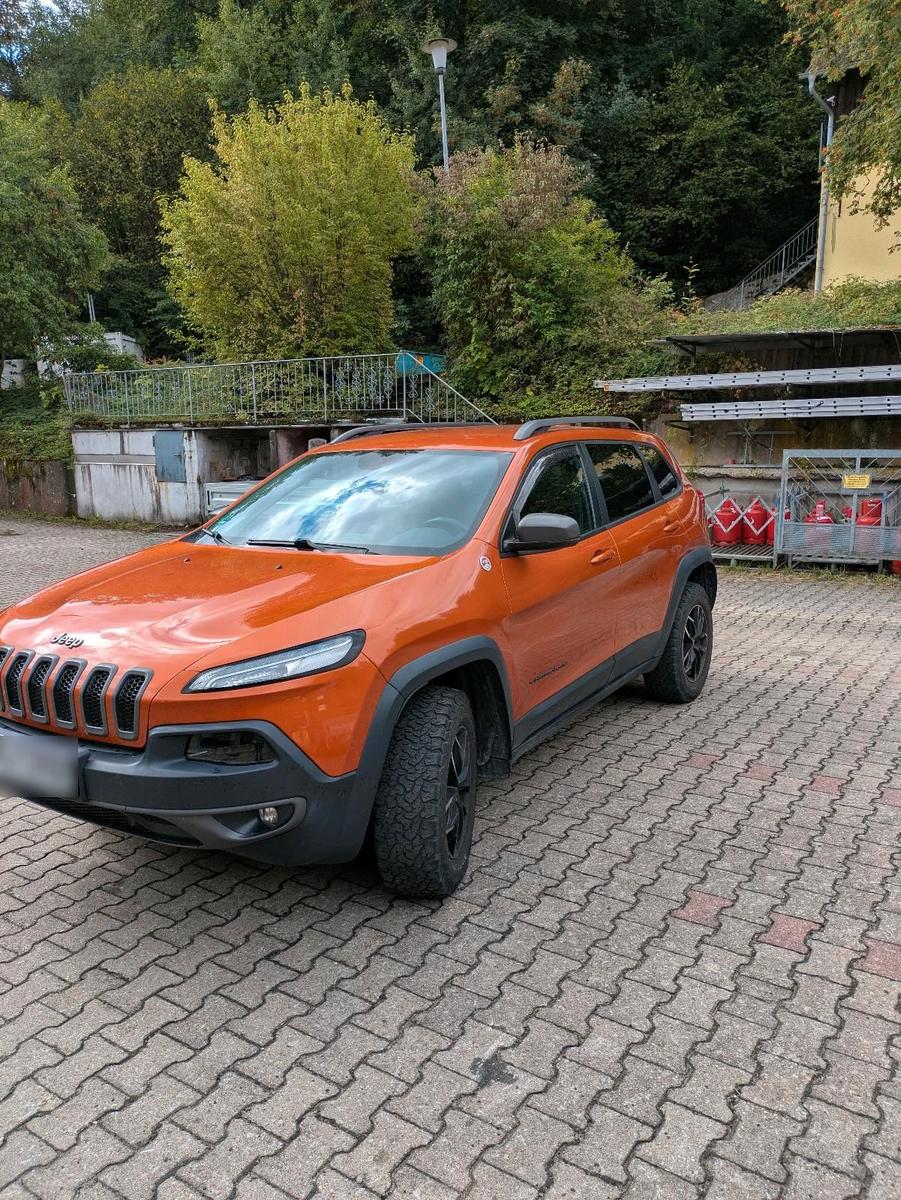 Jeep Cherokee