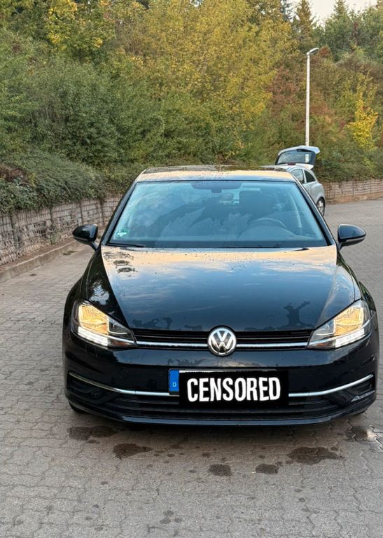 Image of Volkswagen Golf