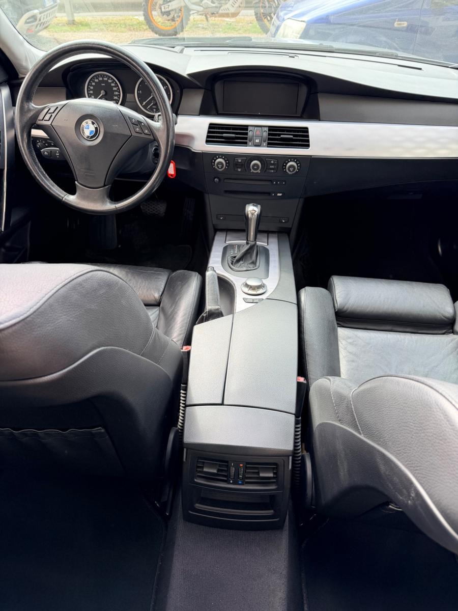 BMW 525 2004 — photo 10