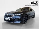 BMW 520i M SPORT Pano AHK DAPlus H/K 360° - BMW 520 Jahreswagen: 520d