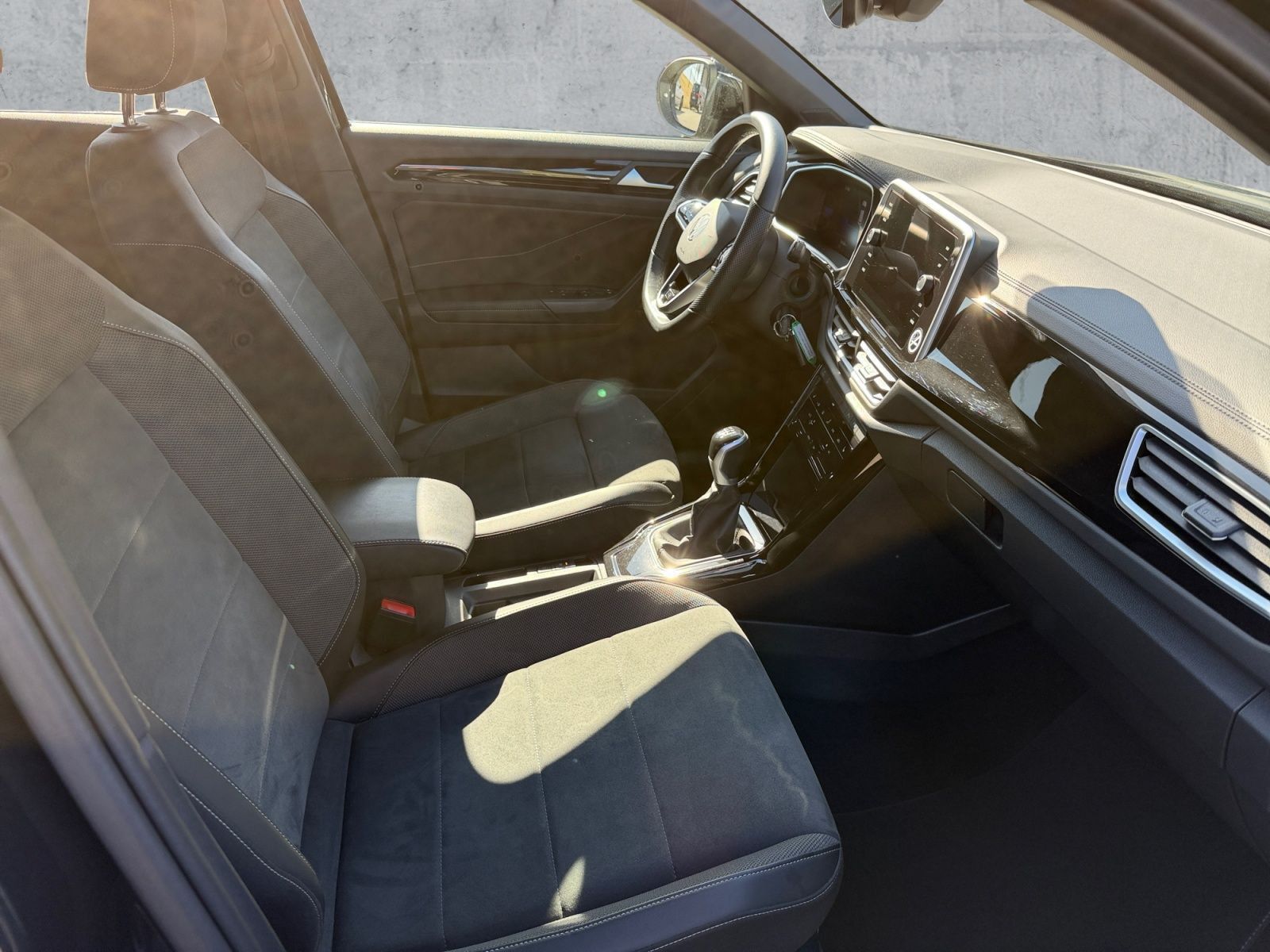 Volkswagen T-Roc - Bild 13
