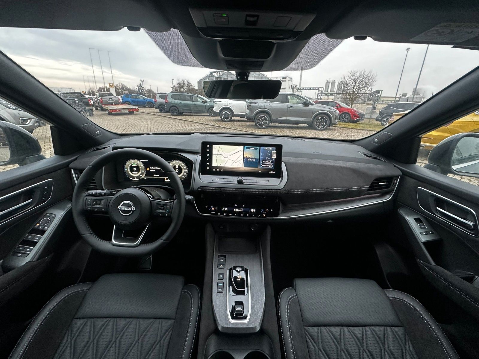 Fahrzeugabbildung Nissan Qashqai Tekna e-Power , Premium Paket, Panorama