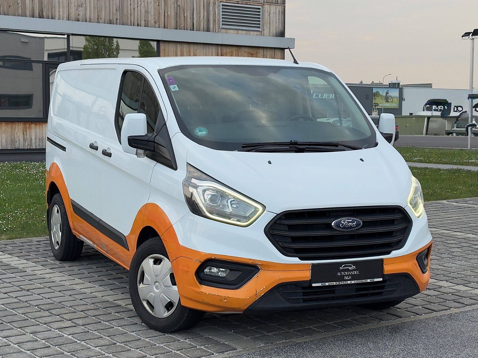 Ford Transit Custom 2,0 TDCI L1H1 Trend 320