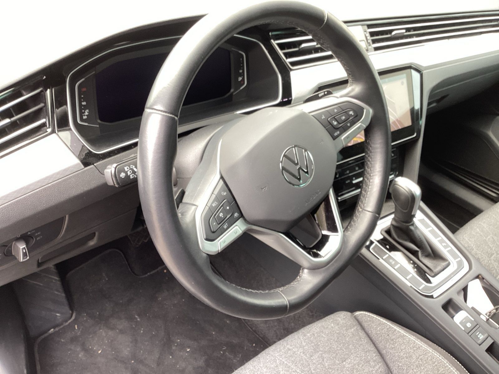 Volkswagen Passat Variant - Bild 16
