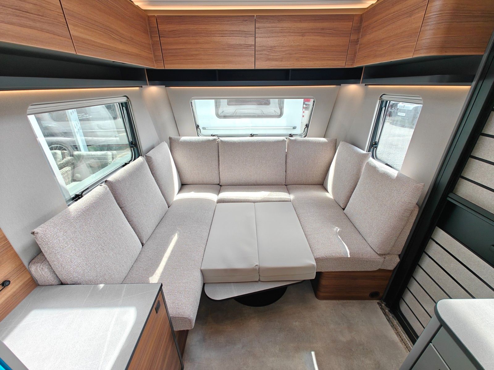 Fahrzeugabbildung HYMER / ERIBA / HYMERCAR Novaline 485 - MESSE-NEUHEIT 2026! -