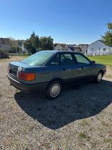 Audi 80