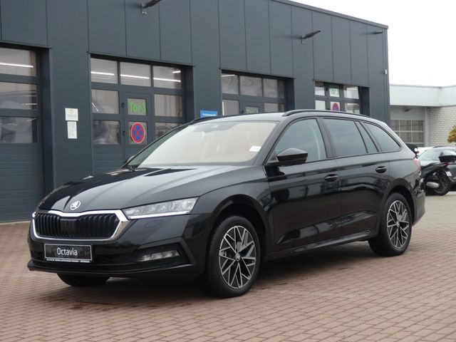 SKODA Octavia Combi 2.0 TDI CLEVER *NAVI*ACC*KESSY*BT*