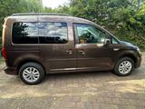 Volkswagen Caddy 2,0TDI 75kW BMT Comfortline 5-Sitz Com... - VW Caddy von privat