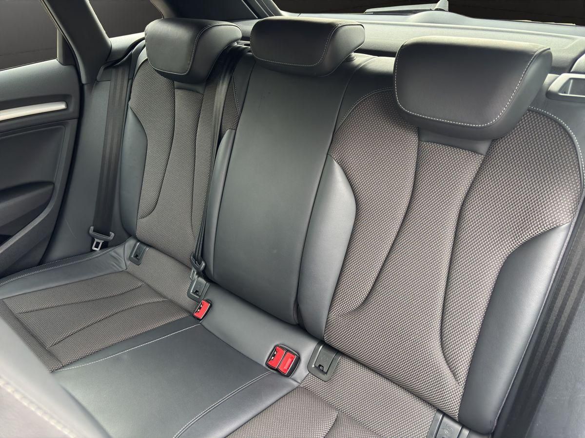 A3 35 TFSI S-Tronic  S-Line/Plus NAVI GRA AHK