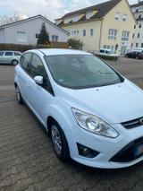 Ford Sehr gut gepflegter Ford C-Max 1,6TDCi 95P... - Ford C-Max mit Diesel-Antrieb: Kombi