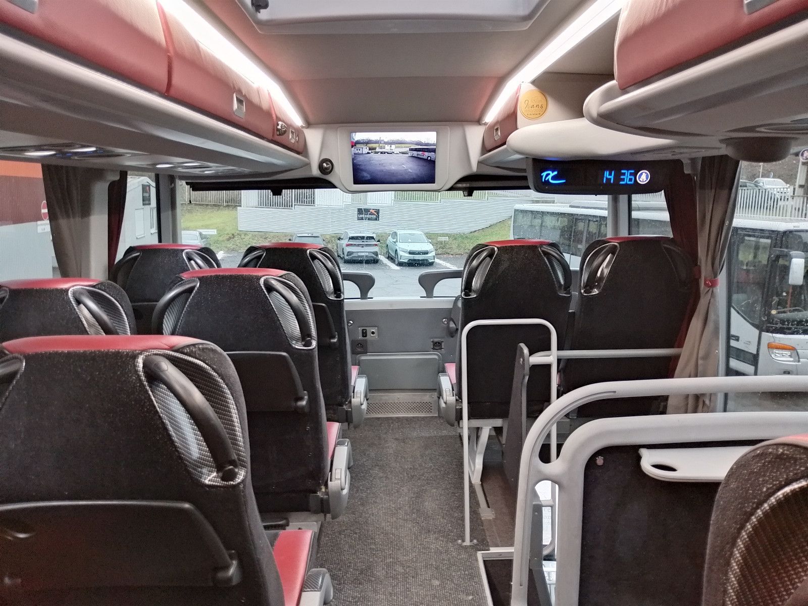 VANHOOL  2018 - Image 38 of 50