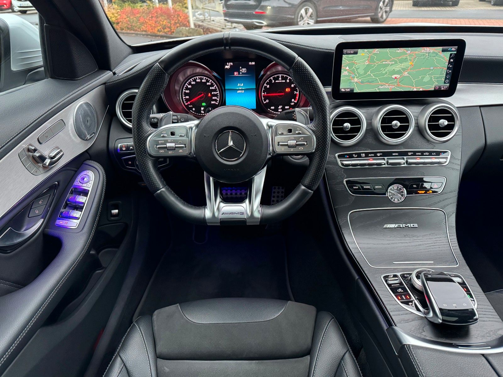 Fahrzeugabbildung Mercedes-Benz C 63 AMG T Pano+Burmester+Distr+Memory+RFK