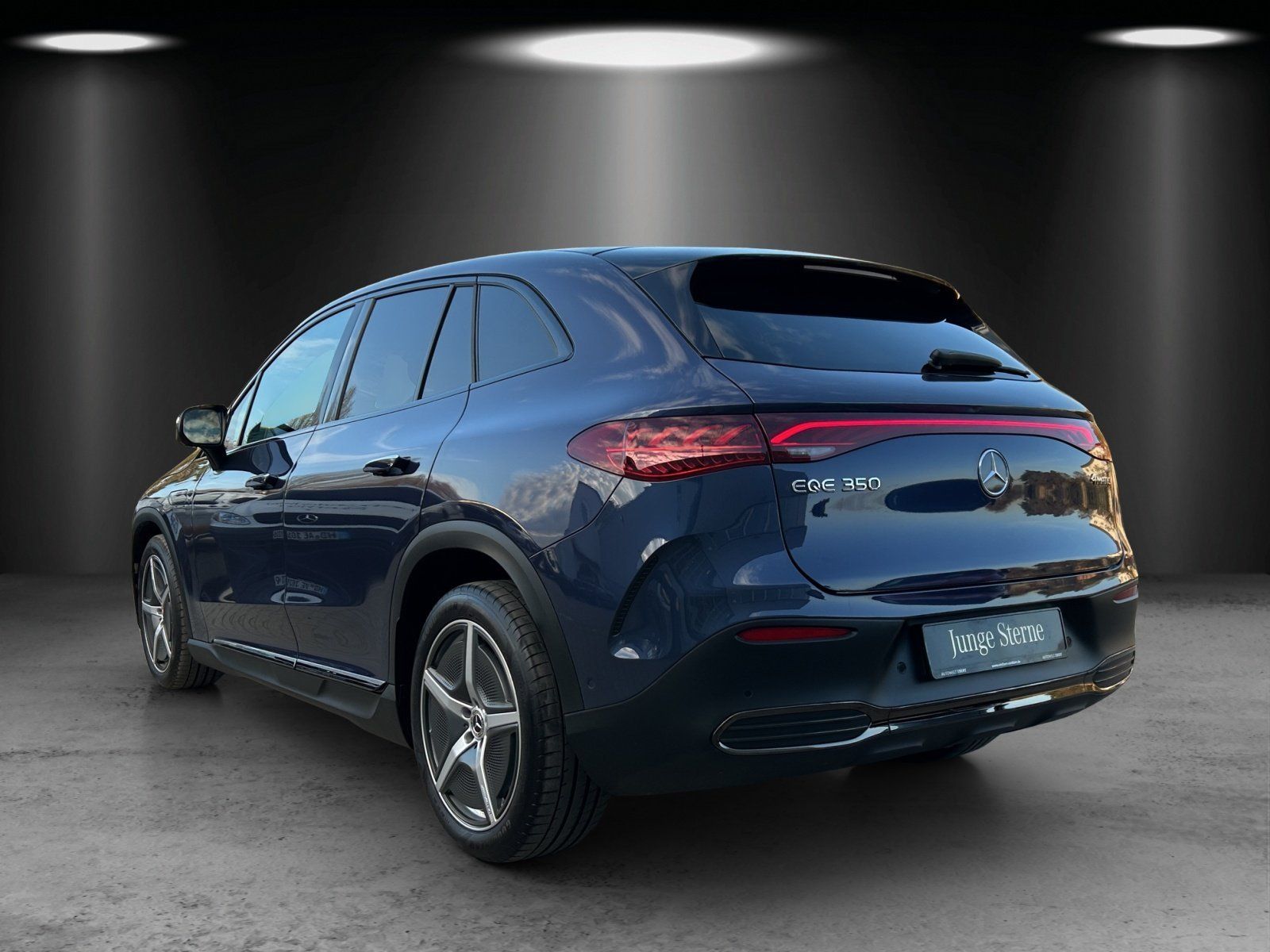 Fahrzeugabbildung Mercedes-Benz EQE350 4M SUV Premium AMG Hyper HAL Airmatic AHK