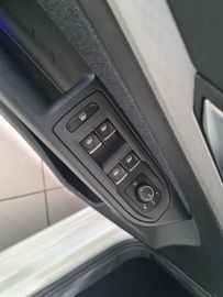 Volkswagen Golf - 11
