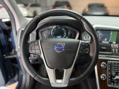 VOLVO XC60 Summum AWD*PANO*LEDER*CAM*LED*NAVI*ACC*MEMO