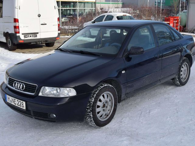 Audi A4 1.6