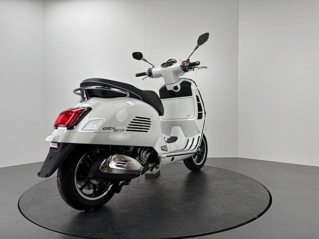 Fahrzeugabbildung Vespa GTS 310 FL SUPER *NEUFAHRZEUG 2026 *