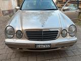 Mercedes-Benz Mercedes E Klasse w210  320 cdi - : Kombi, Mercedes W210