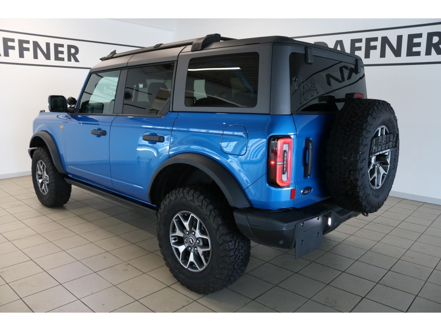 Fahrzeugabbildung Ford Bronco TG1 Badlands e-4WD 2.7 EcoBoost EU6d