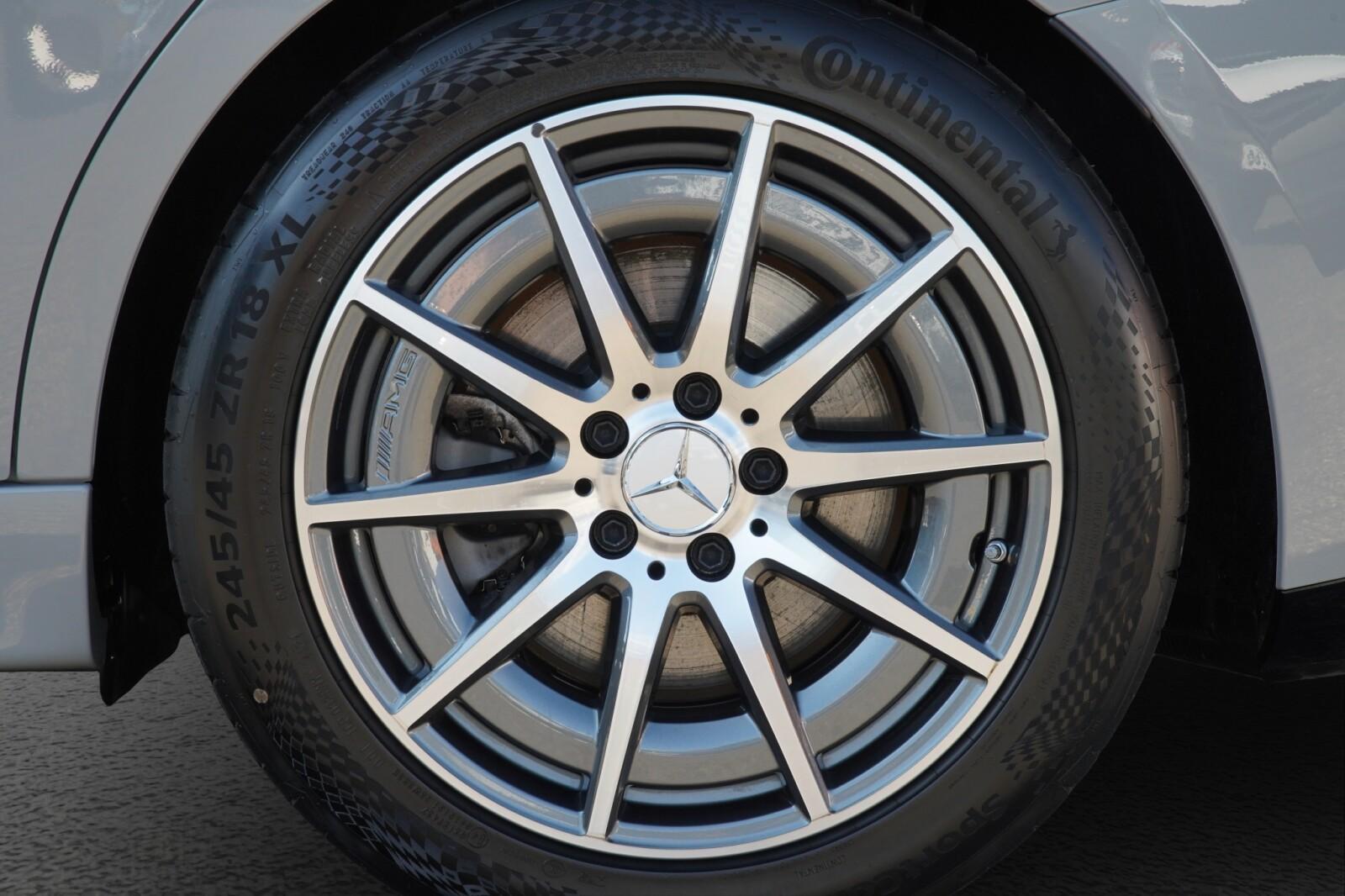 Mercedes-Benz AMG C 43 4MATIC Premium NIGHT PANORAMA STANDHEIZ