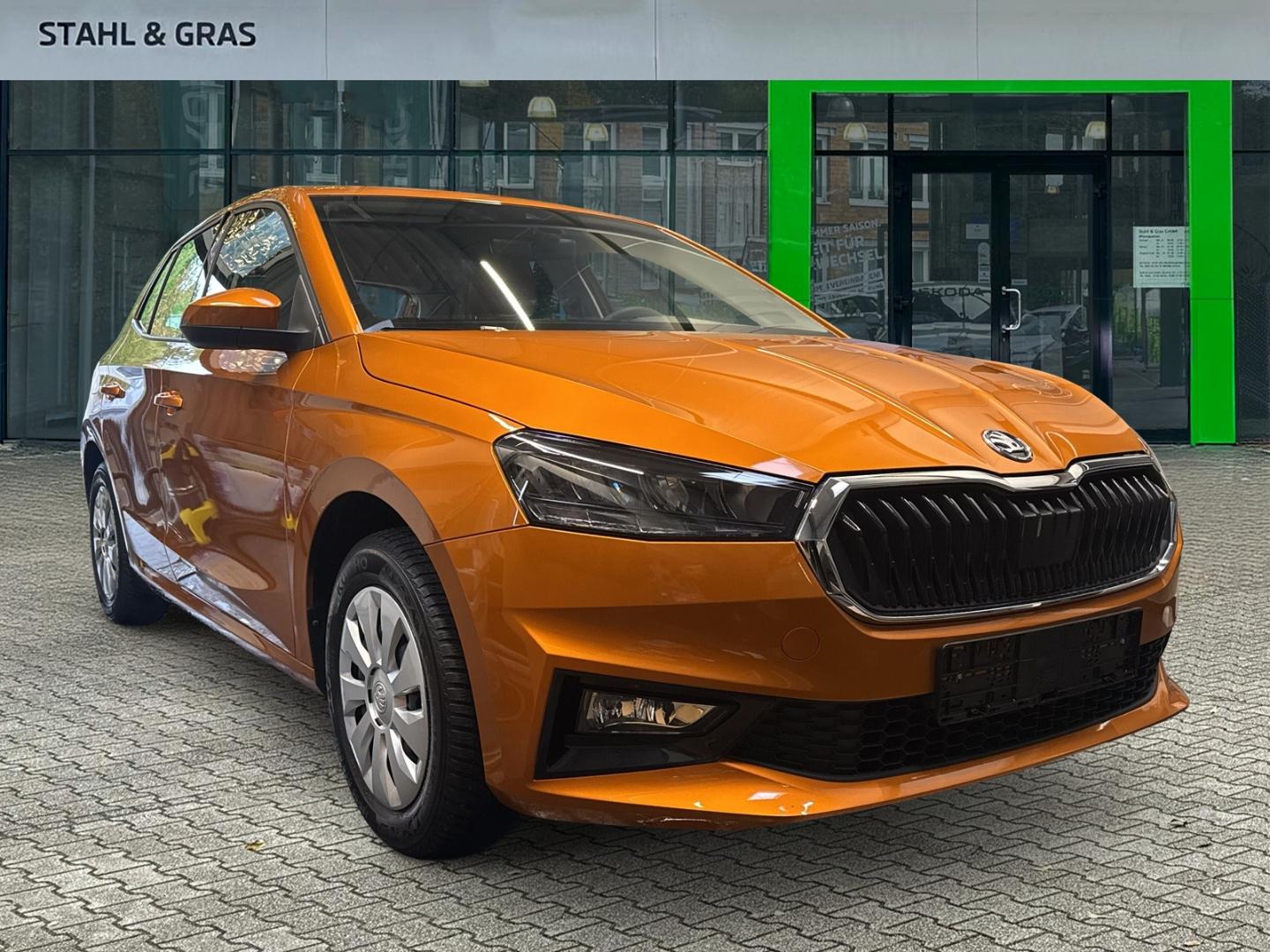 Skoda Fabia Essence 1,0 MPI !UNFALL! LED DAB Spurhalte