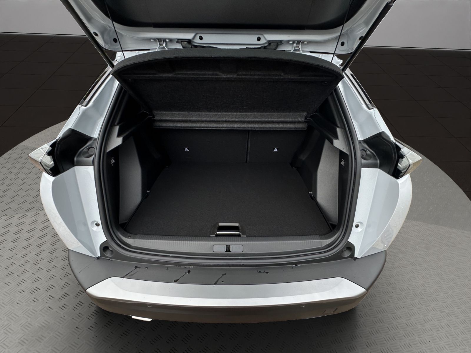 Peugeot 2008 - Bild 20