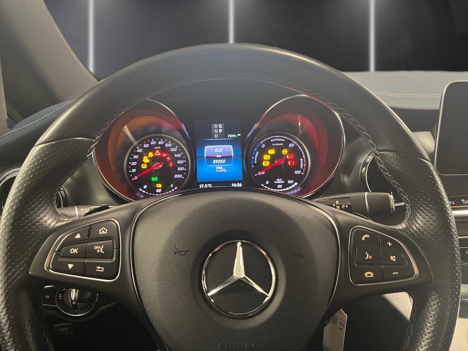 Fahrzeugabbildung Mercedes-Benz EQV 300 AVANTGARDE Lang*Totwink*Kamera*el.Heck*