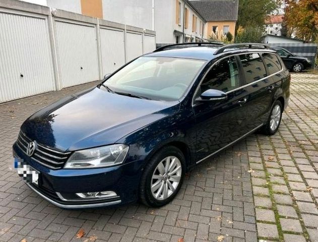 Volkswagen VW PASSAT 2.0 TDI WENIG KM