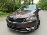 Skoda Rapid Spaceback Ambition Automatik - Skoda Rapid Ambition mit Benzin-Antrieb