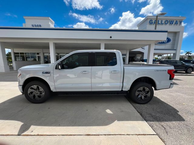 Ford F 150 Lightning Flash  2025 grosse Batterie NEU!