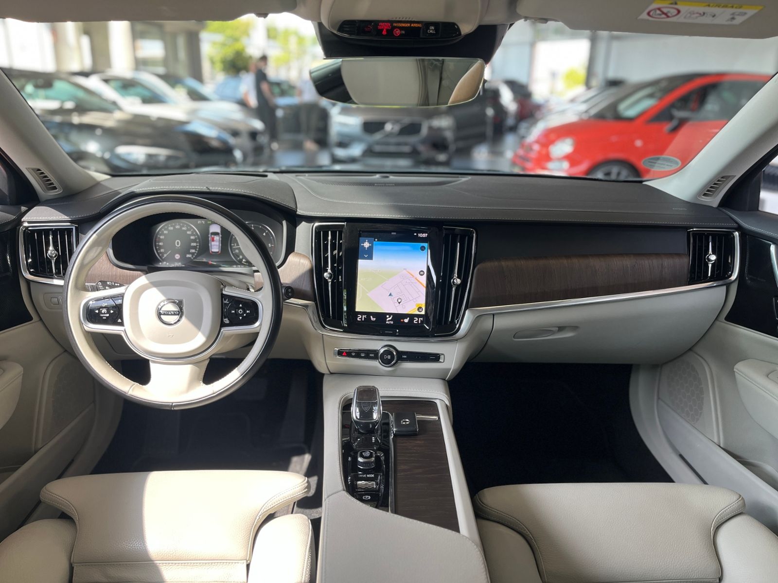 Fahrzeugabbildung Volvo V90 Kombi Inscription LED NAVI LEDER AHK