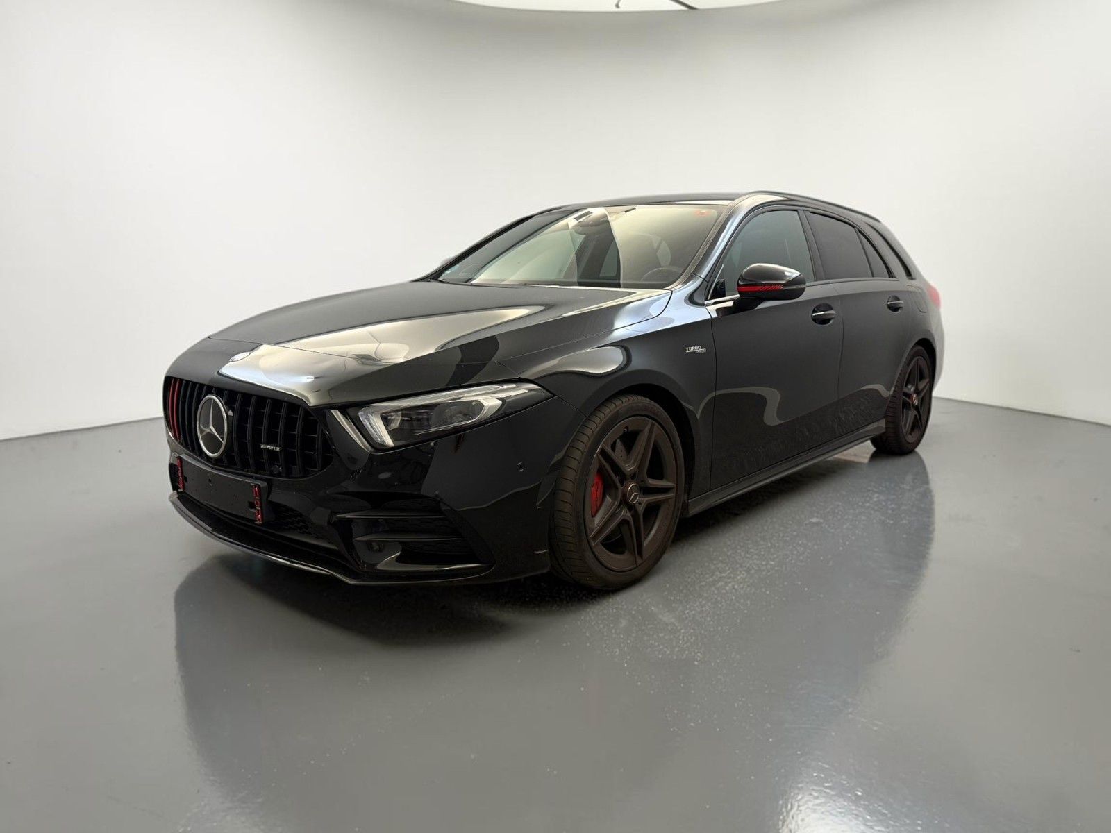 Mercedes-Benz A 35 AMG 4M MEMO