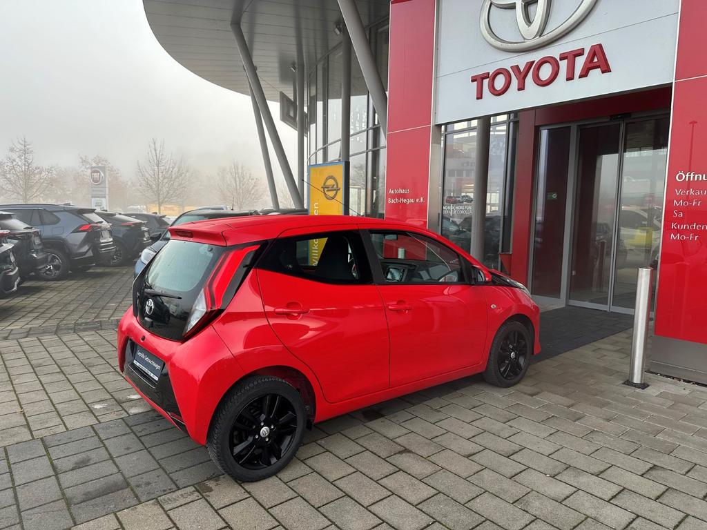 Toyota Aygo (X)