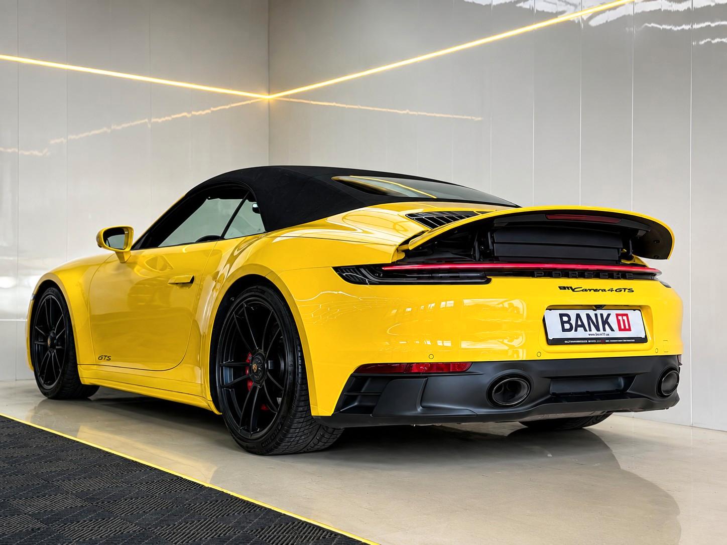 Porsche 992 GTS 4 CABRIO LIFT/BURMESTER/360/CHRONO/SPORT