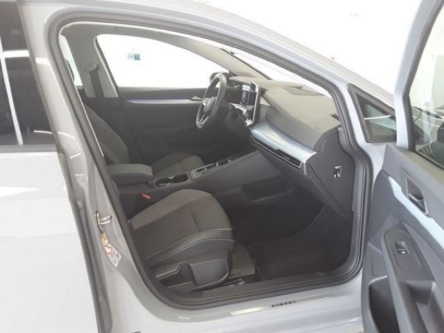 Volkswagen Golf VIII 1.5 eTSI DSG Energy Navi Pano LED DigC foto 5
