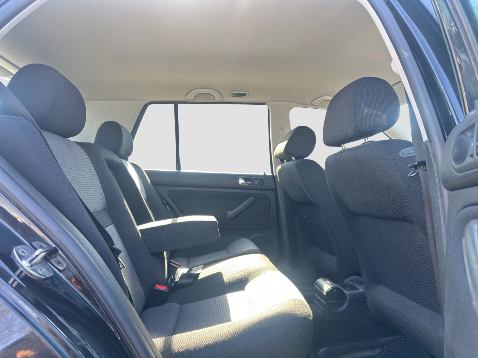 Fahrzeugabbildung Volkswagen Golf 1.4 Edition/Klimaauto./Sitzheizung/TÜV02.28