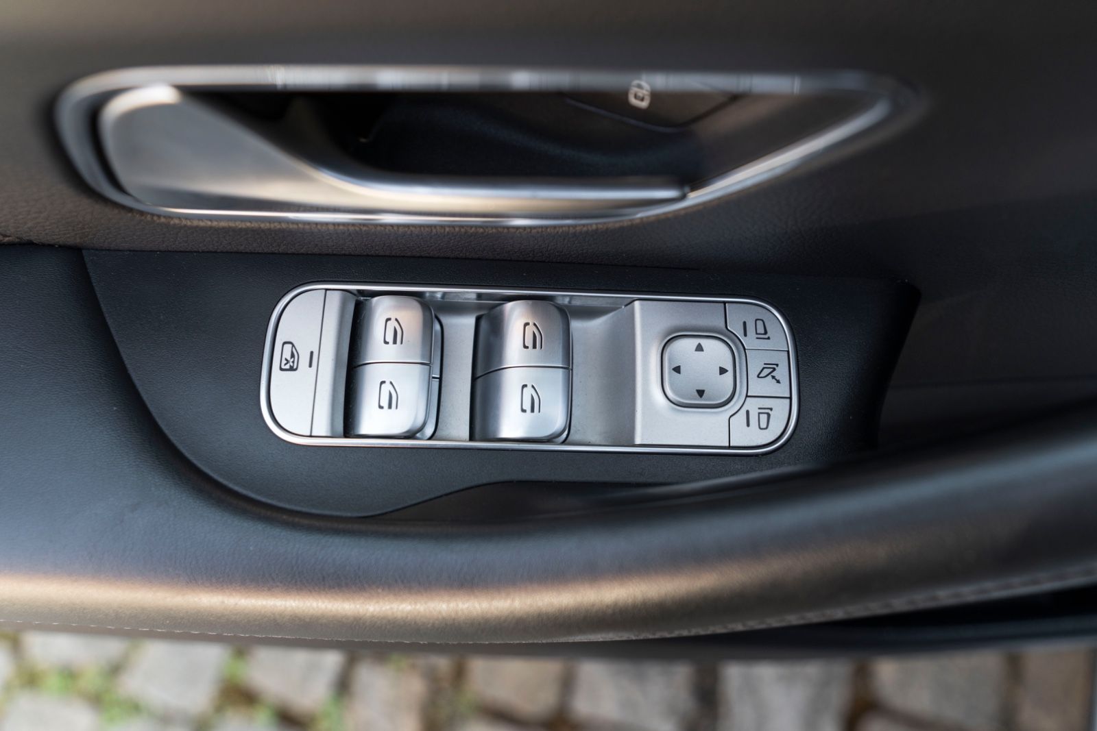 Fahrzeugabbildung Mercedes-Benz GLE 350 d 4MATIC AMG MULTI BURMESTER 360° ACC