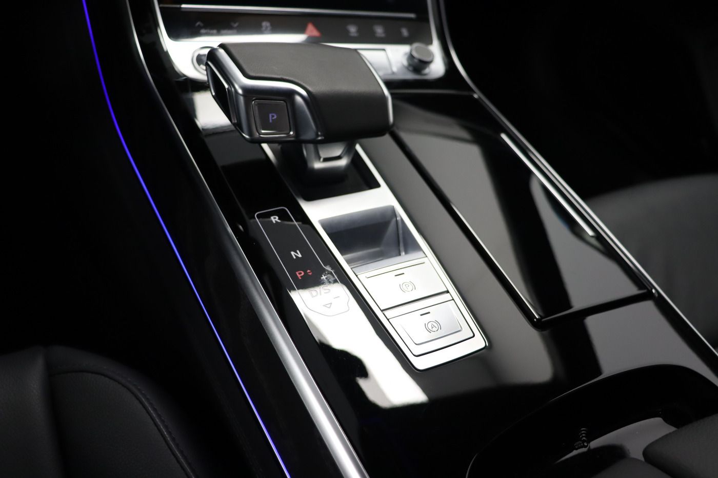Audi A8 - Bild 13