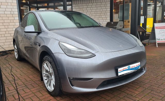 Tesla Model Y Long Range Dual AWD