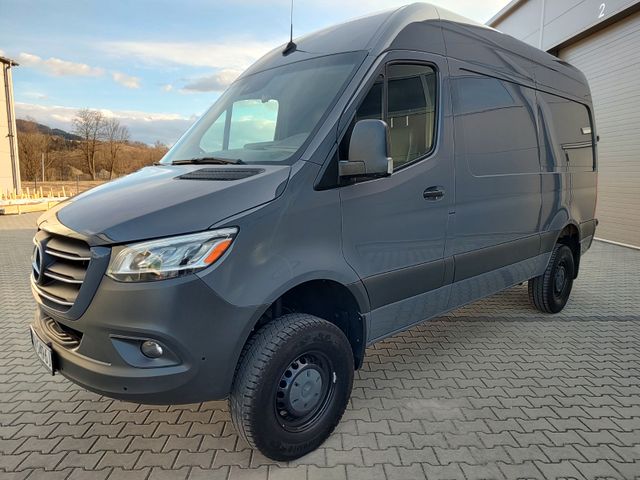 Mercedes-Benz Sprinter L2H2 4x4 3.0V6