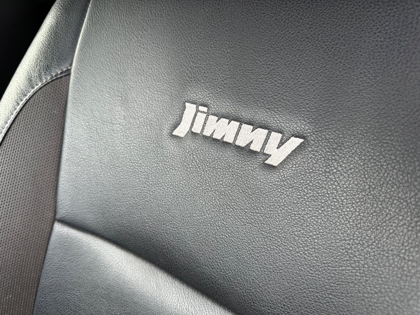 SUZUKI JIMNY 1.3 VVT 86ch 4X4 STYLE - CUIR - ATTELAGE - SIÈGES CHAUFFANTS - CLIMATISATION